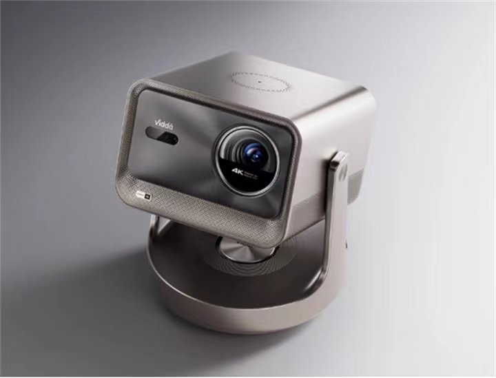三色激光技术激活高端投影用户需求 Vidda C2系列被抢疯了