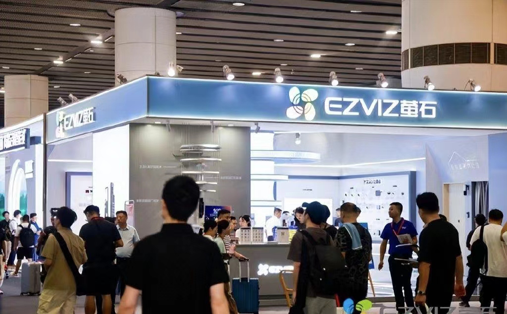 萤石重磅发布“蓝海大模型”，开启物联场景智能新时代