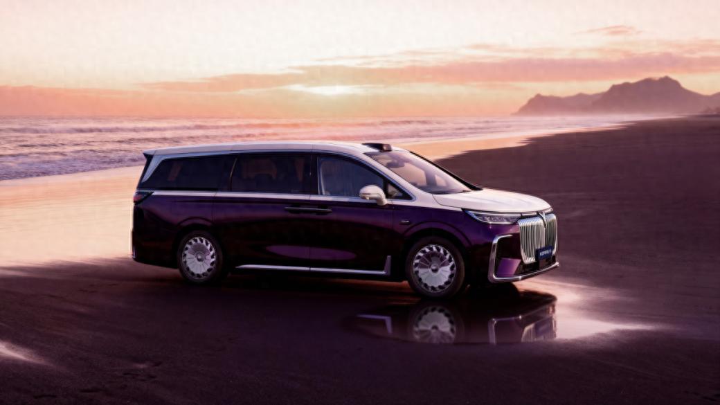 全球最安全的四座MPV，岚图梦想家山河上市